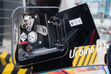 ICB Wasserstofftankstelle Einfüllstutzen am Solaris Urbino 12 Hydrogen Bus